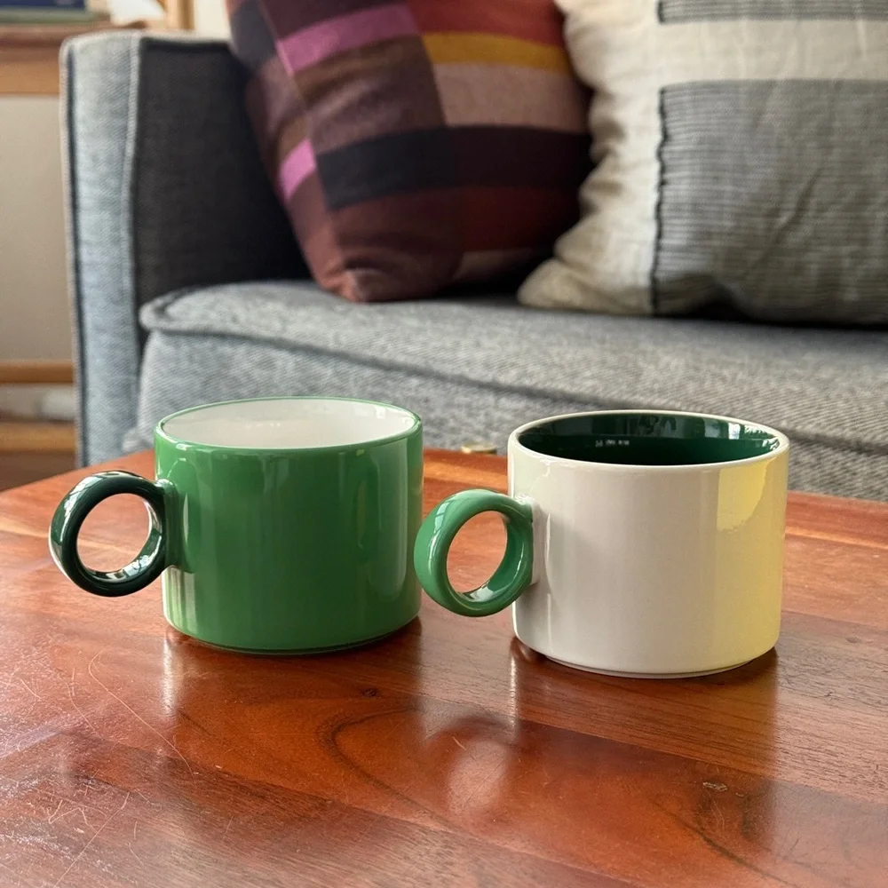 IKEA PIGGÅL Set of 2 Mugs 10 oz (White/Green)